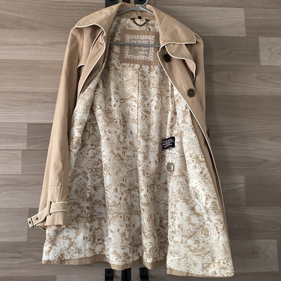 Guess Trench Coat - Picture 2 of 6